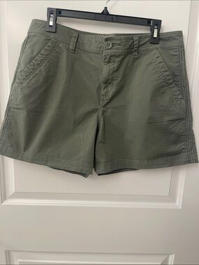 Eddie Bauer Olive Green Women's Shorts